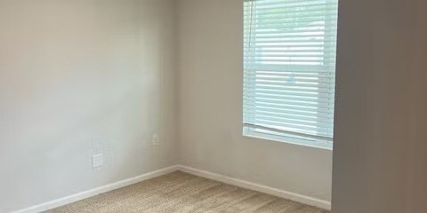 Building Photo - 5248 Peach Dr