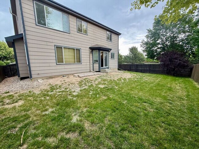 Building Photo - Stunning 4 bedroom/ 2.5 bath home with 2 car Attached Garage in Fort Collins, Colorado