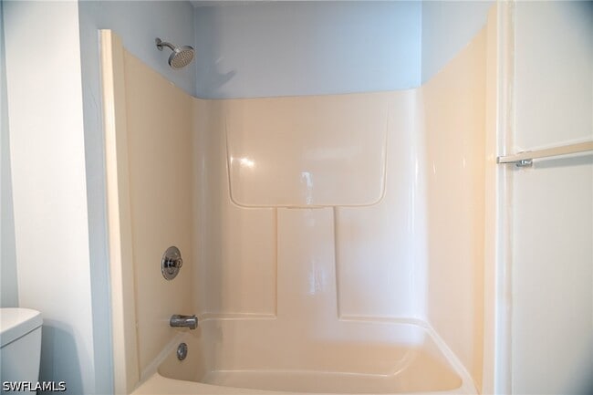 Building Photo - 5254 Treetops Dr