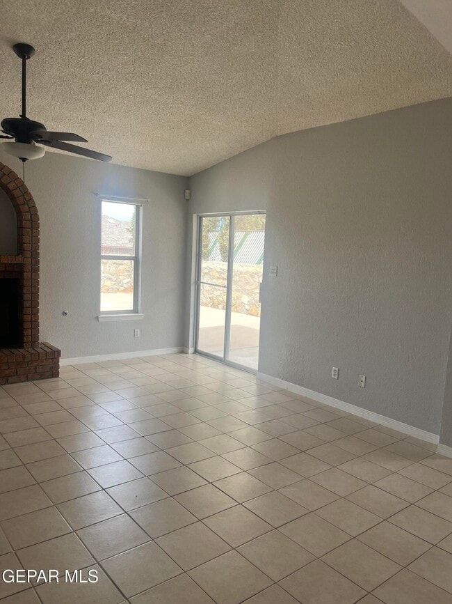 Building Photo - 1713 Dana Michelle St