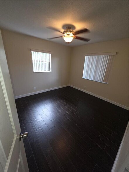 Building Photo - 3591 NW 78th Ln