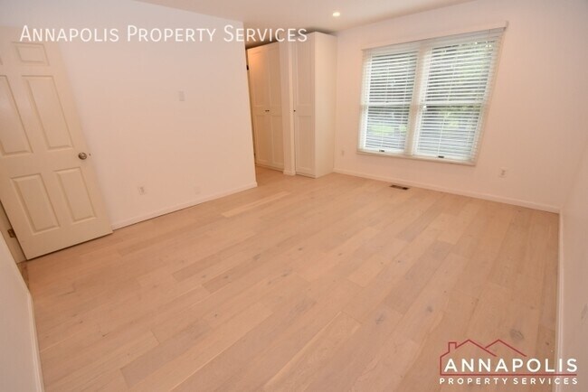 Building Photo - 312 Pytchley Run