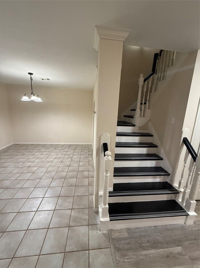 Building Photo - 1809 Oakland Cir