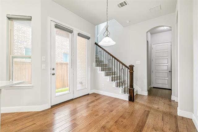 Building Photo - 17652 Sequoia Dr