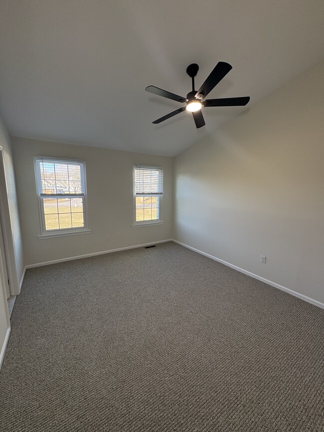 Master Bedroom - 55 Portsmouth Ct