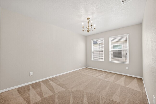 Building Photo - 3031 View Valley Trail