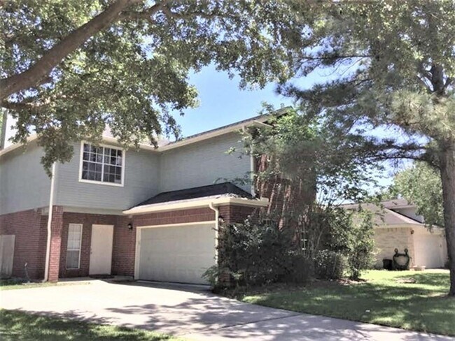 Building Photo - 18106 Eganville Cir