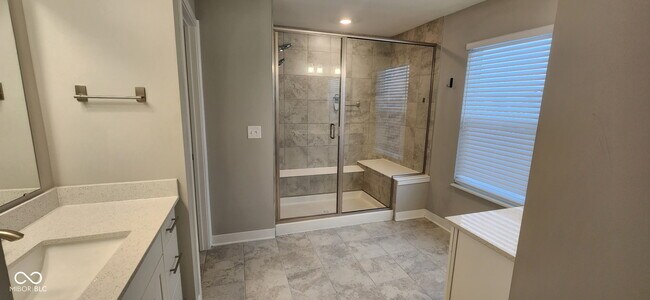 Building Photo - 2391 S Stonehill Wy