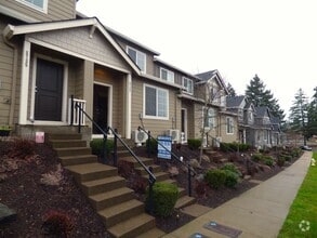 Building Photo - 3 Bed 2.5 Bath townhome off Liberty Rd!