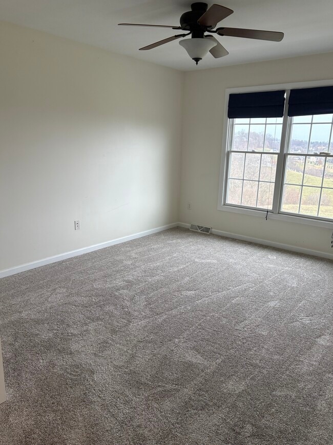 Building Photo - 409 Arabela Ct