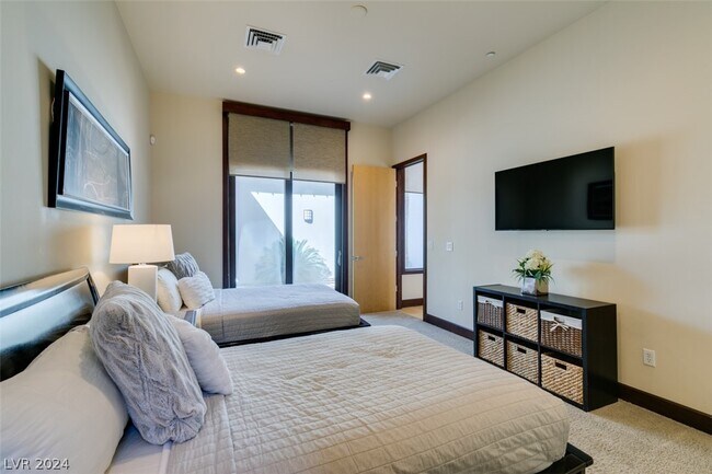 Building Photo - 483 Toucan Ridge Ct