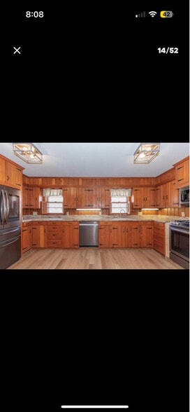 Building Photo - 3228 S Travis St