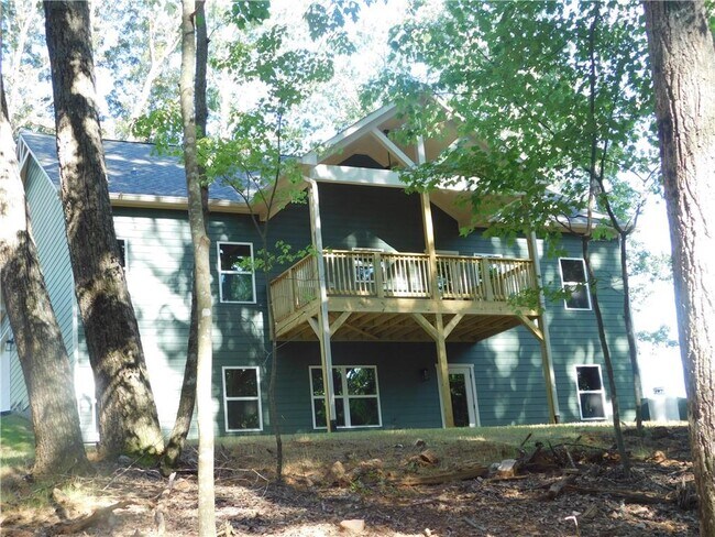 Building Photo - 340 Harmony Dr