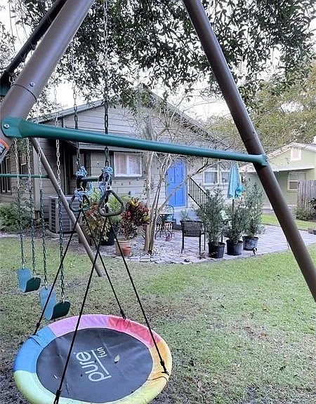 Back yard - 419 E Belmar St