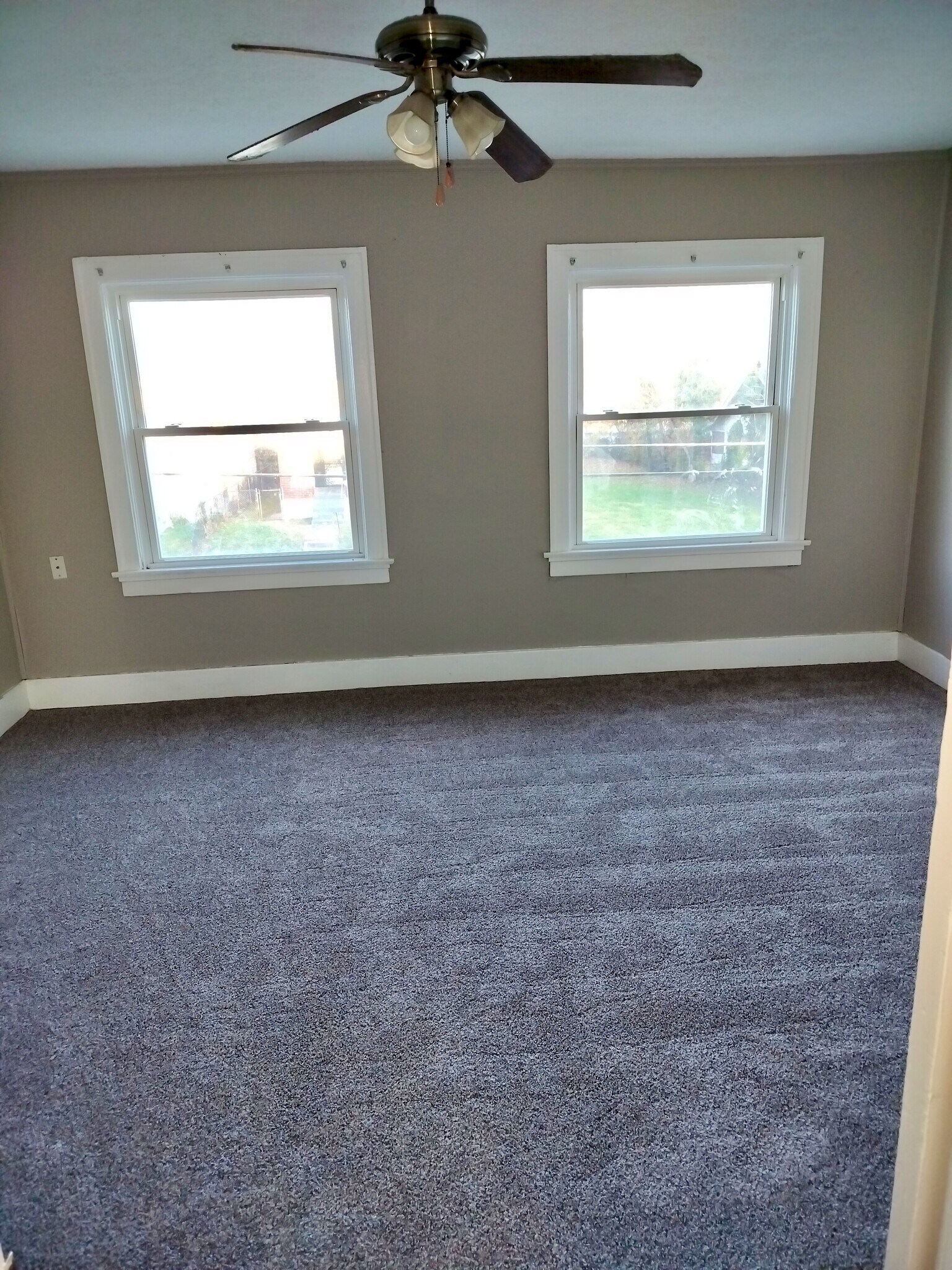 Building Photo - 240 s 39th st