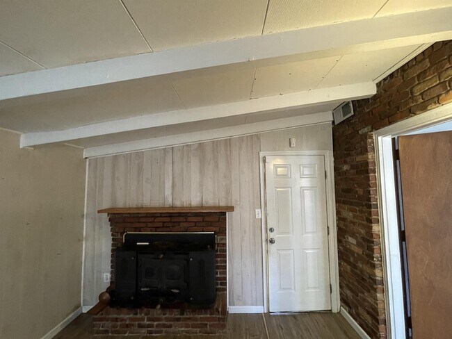 Building Photo - 2918 Peyton Dr
