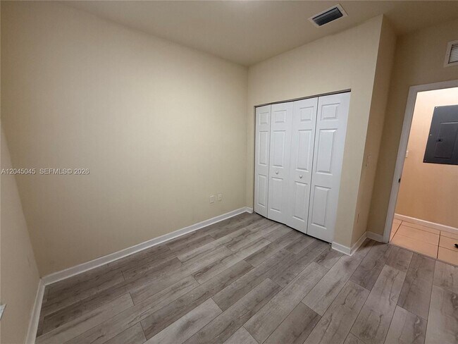 Building Photo - 9572 SW 169th Pl