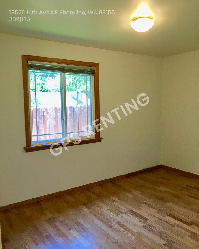 Building Photo - 15526 14th Avenue Northeast