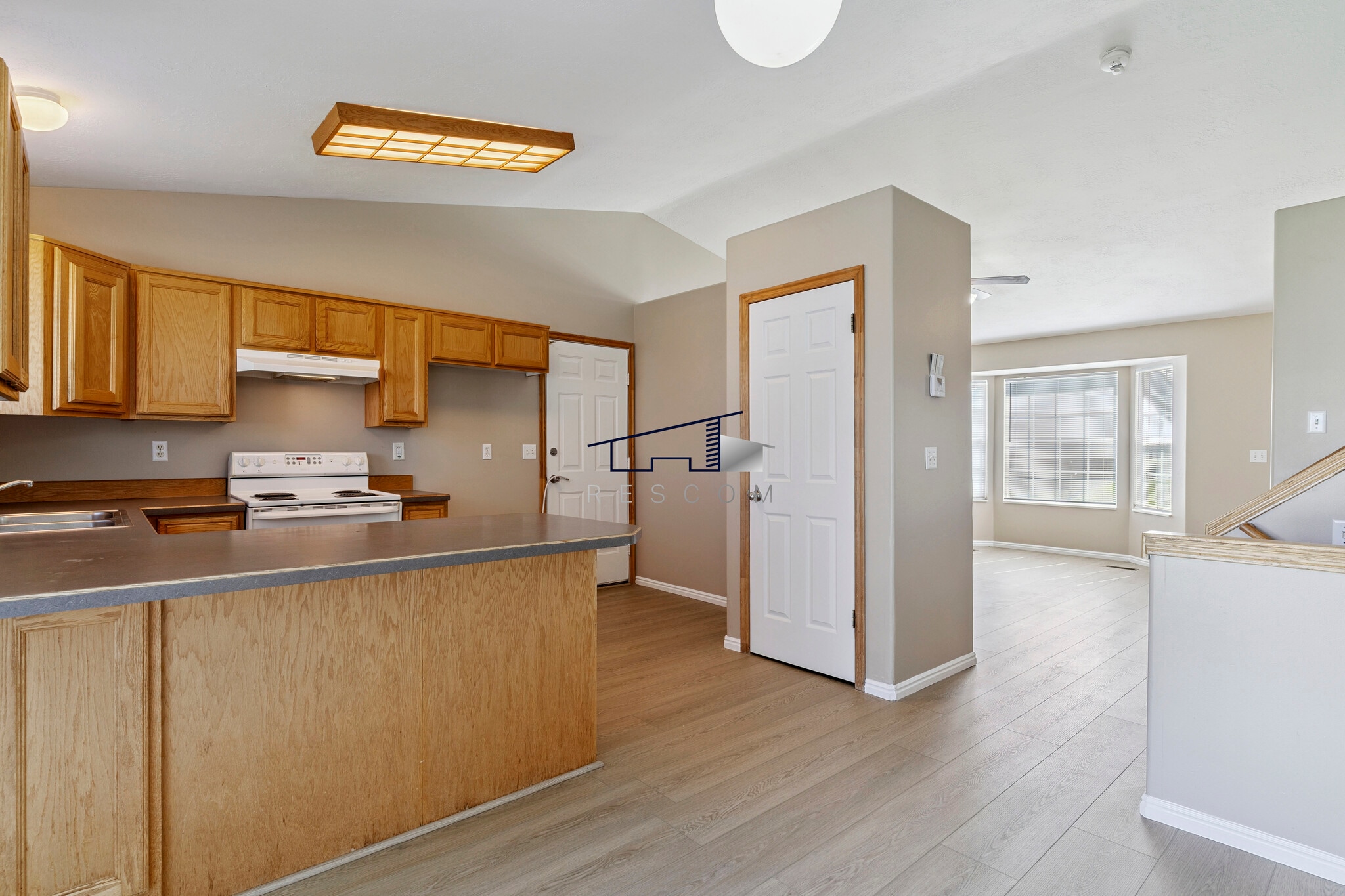 Building Photo - 4935 S 3975 W