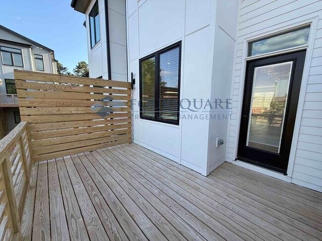 Building Photo - Spacious New Construction 3 Bed, 3.5 Bath Townhome with Modern Finishes, Fireplace & Fenced Yard ...
