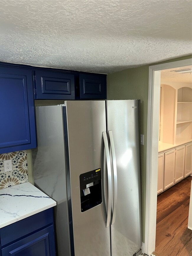 Building Photo - 14663 Perthshire Rd