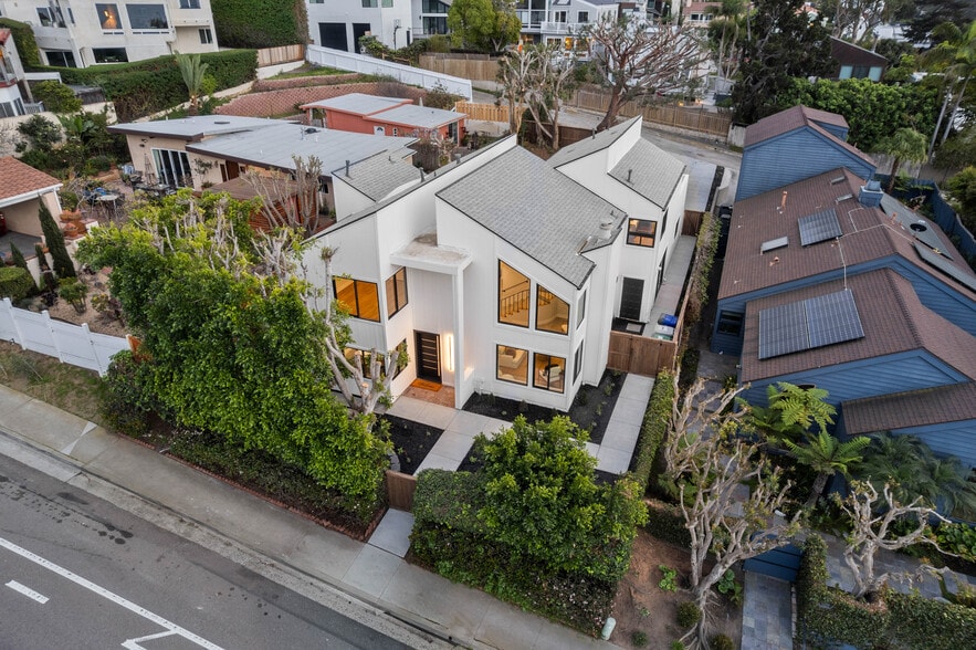 Building Photo - 2029 Del Mar Heights Rd