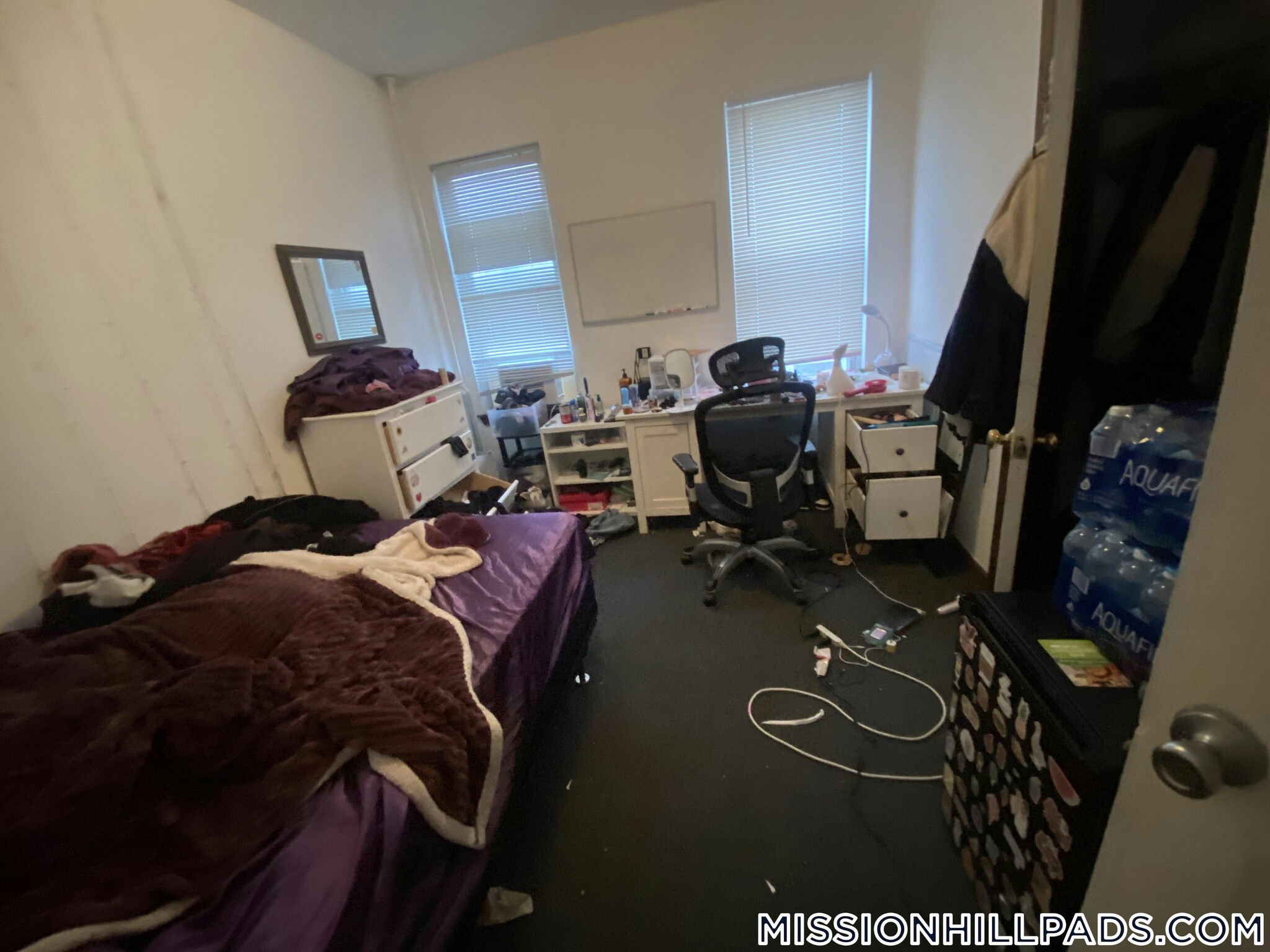 Building Photo - 10 Parker Hill Ave