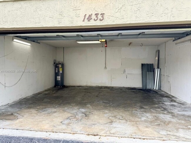 Building Photo - 1433 Kittiwake Ct