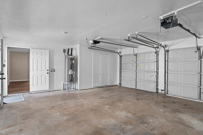 Building Photo - 10030 Haddington Dr