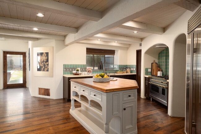 Building Photo - 5057 E Sky Desert Ln