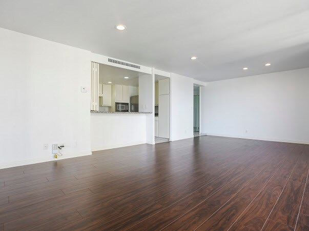 Building Photo - 2160 Century Park E