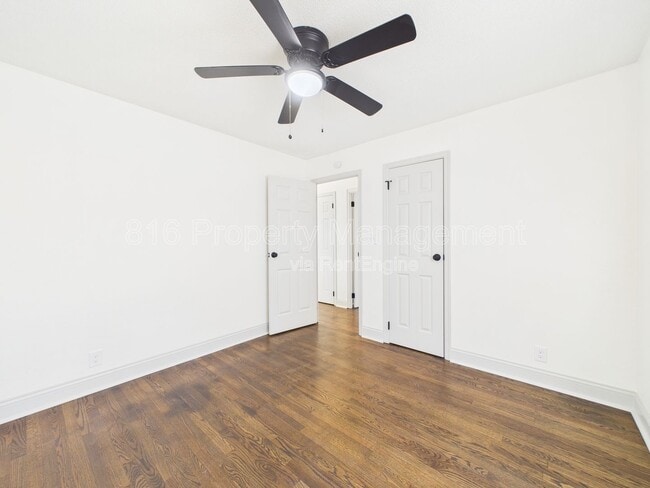 Building Photo - 1406 N Ponca Dr