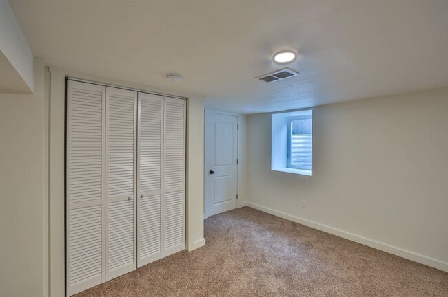 Building Photo - 2508 S Grand Blvd