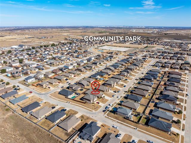 Building Photo - 303 Triple Crown Ln