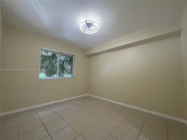 Building Photo - 11040 SW 196th St