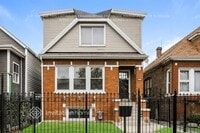 Building Photo - 4548 W Altgeld St