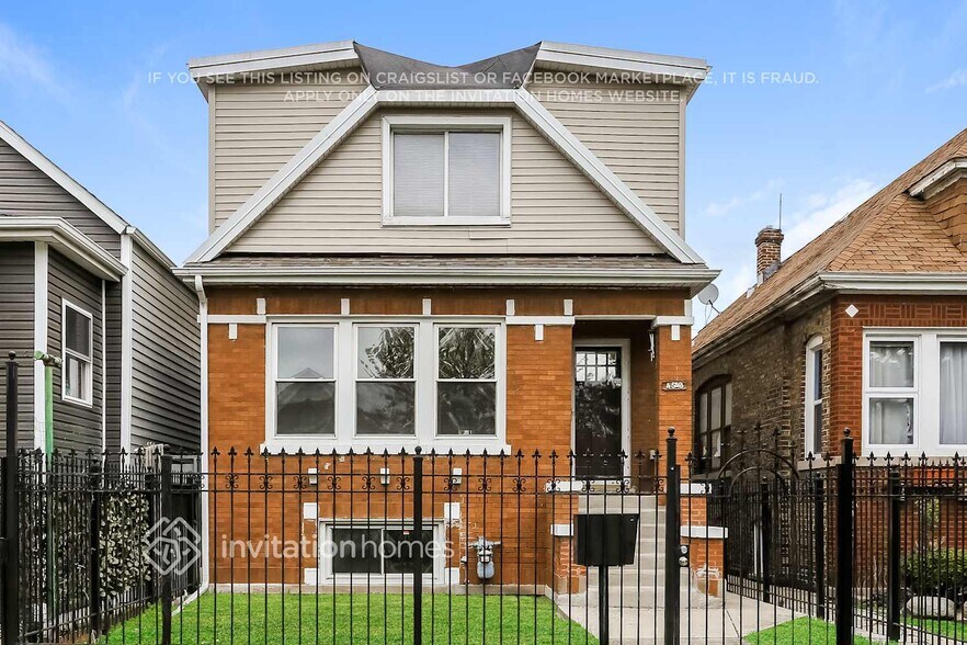 Primary Photo - 4548 W Altgeld St