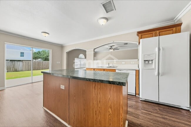 Building Photo - 30126 Rattana Ct