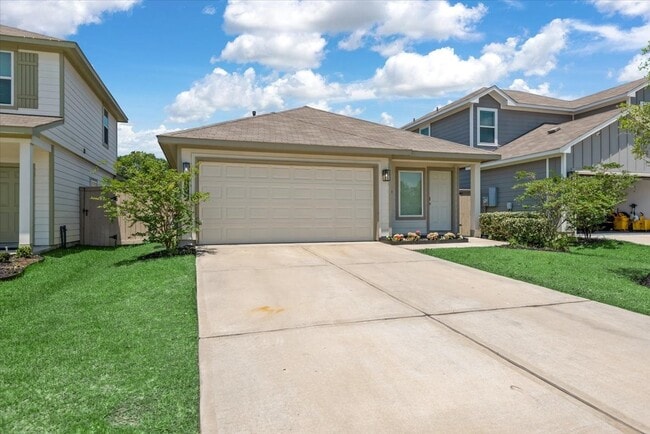 Building Photo - 14208 Fern Meadows Dr