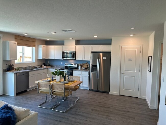 Building Photo - Brand New 4bedroom, 2.5bath in West Roseville