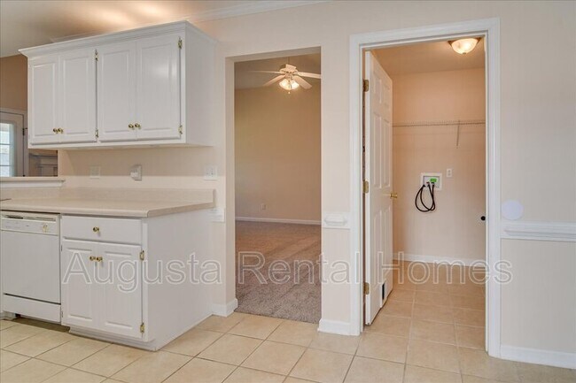 Building Photo - 1904 Long Creek Falls