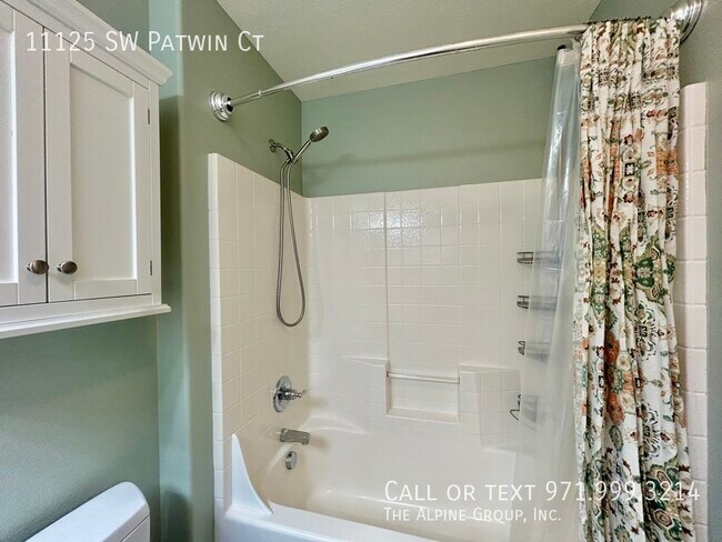 Building Photo - 11125 SW Patwin Ct