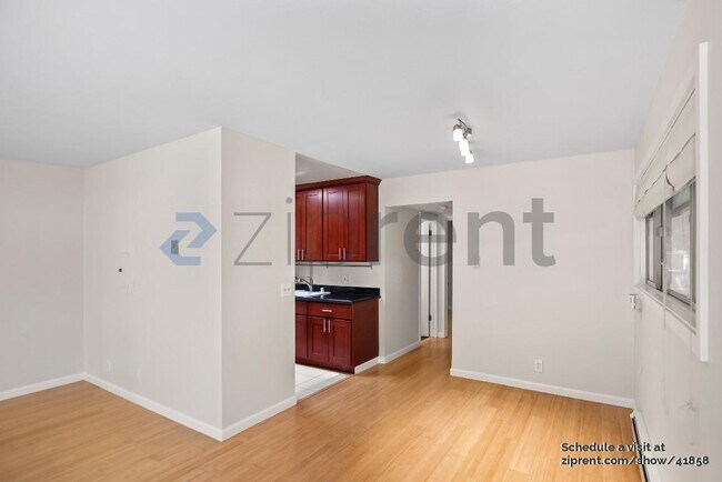 Building Photo - 500 W Middlefield Rd