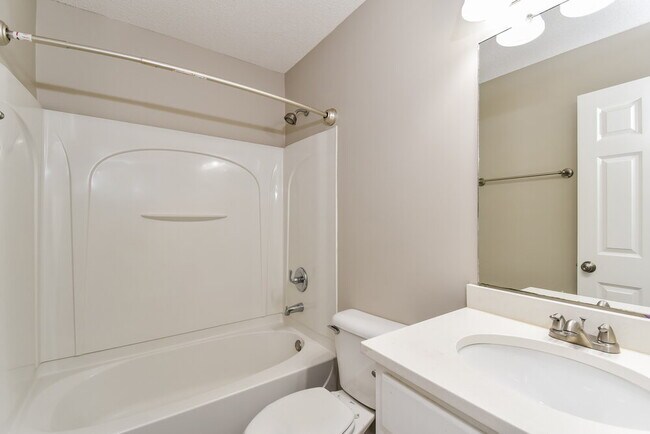 Building Photo - 5755 Kuykendall Dr