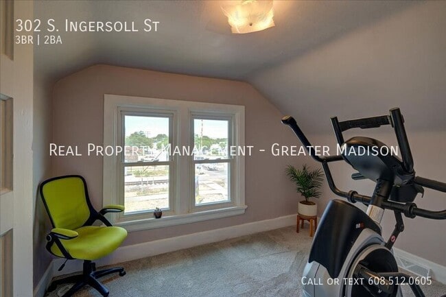 Building Photo - 302 S Ingersoll St