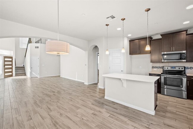 Building Photo - 3240 E Whitestone Blvd