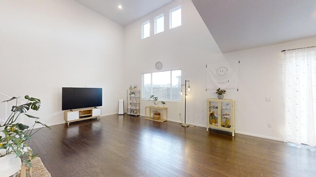 Building Photo - 13489 Waterthrush St