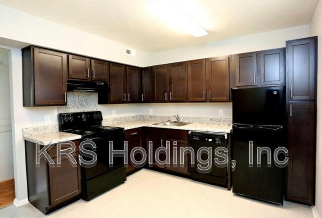 Building Photo - 4106 Newsome Dr