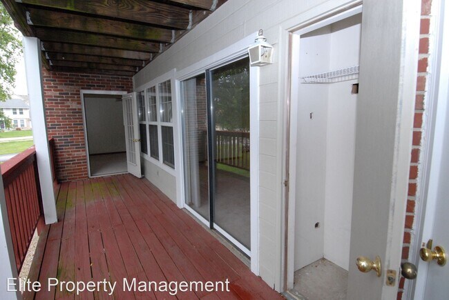 Building Photo - 2 br, 2 bath House - 124 Shirley Ridge #124C