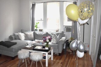 Building Photo - 1 bedroom in Chicago IL 60657